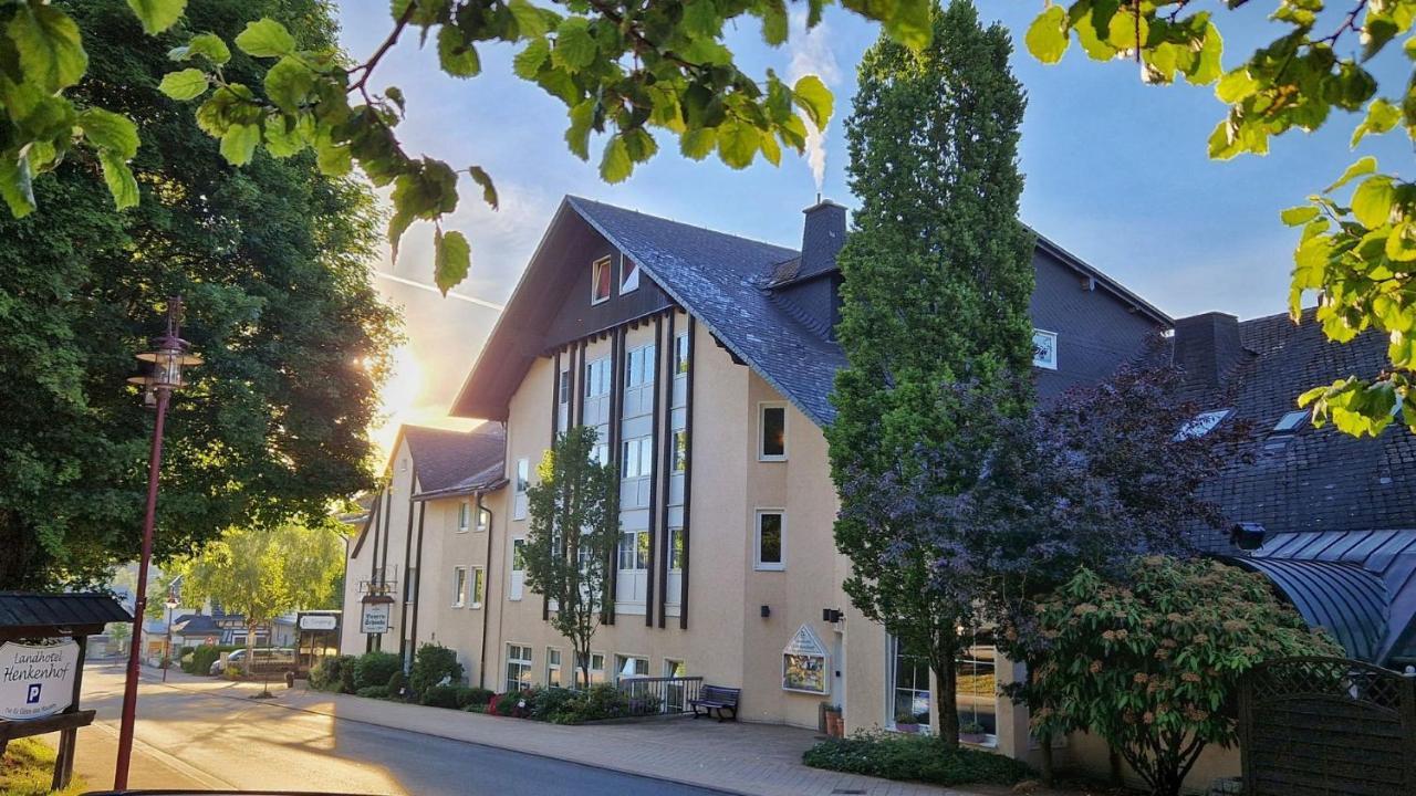 Landhotel Henkenhof Willingen Willingen  Bagian luar foto