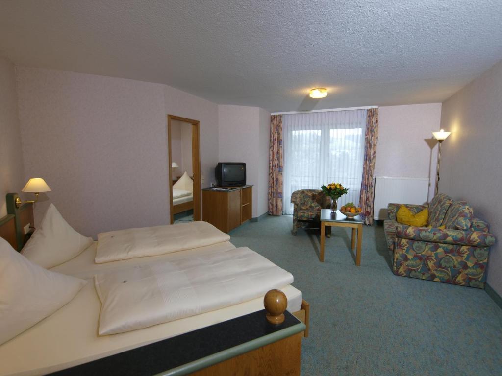 Landhotel Henkenhof Willingen Willingen  Bagian luar foto