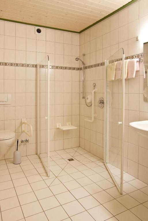 Landhotel Henkenhof Willingen Willingen  Ruang foto
